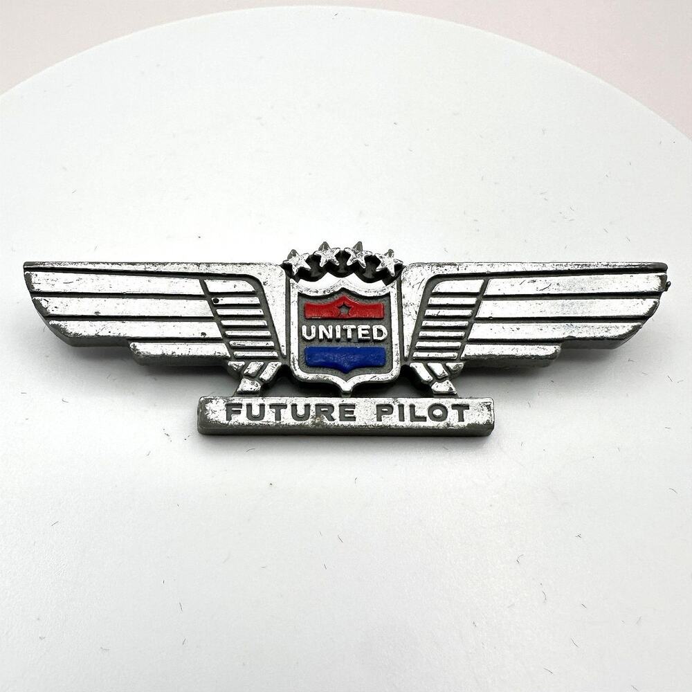 Vintage 90s Silver Tone United Airlines Future Pilot Brooch Pin Wings Jewelry